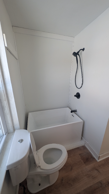 416 Burgess St - Photo 6 of 6