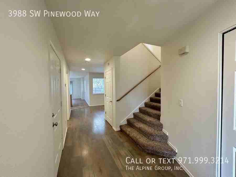 3988 Sw Pinewood Way - Photo 2 of 47