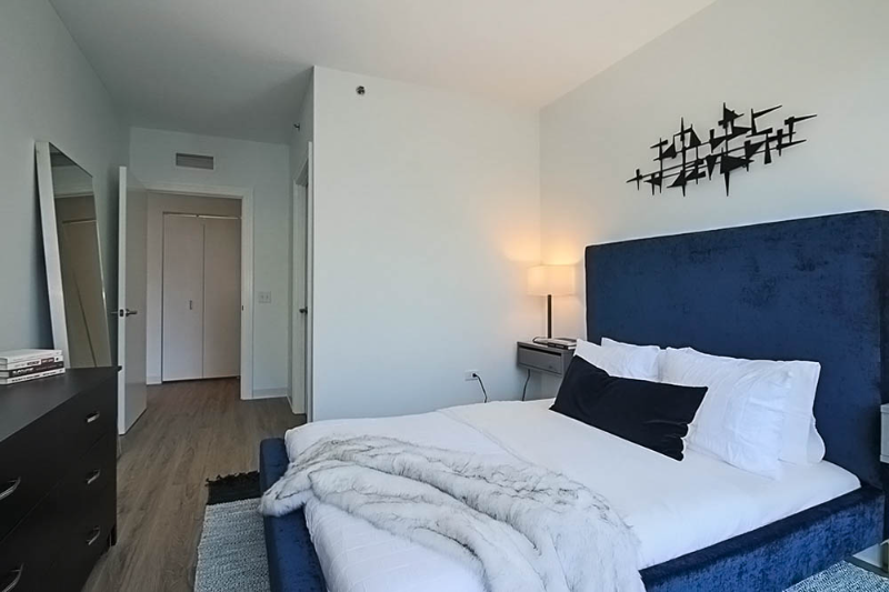 797 W Van Buren St - Photo 5 of 13