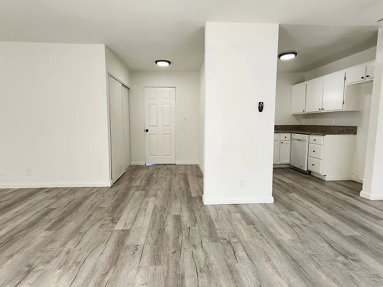 8700 Topanga Canyon Blvd #215 - Photo 5 of 15