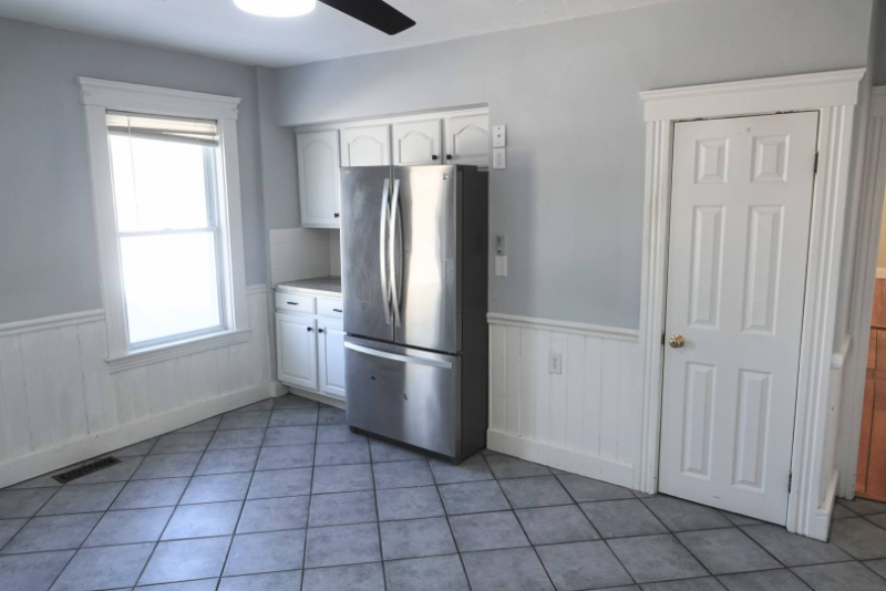 330 Massasoit Rd #1 - Photo 6 of 20