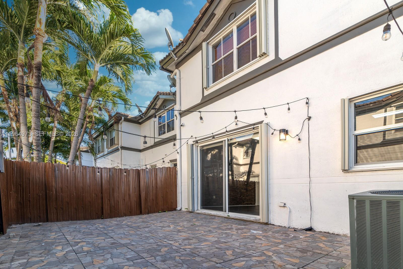 11507 Nwst - Photo 6 of 9