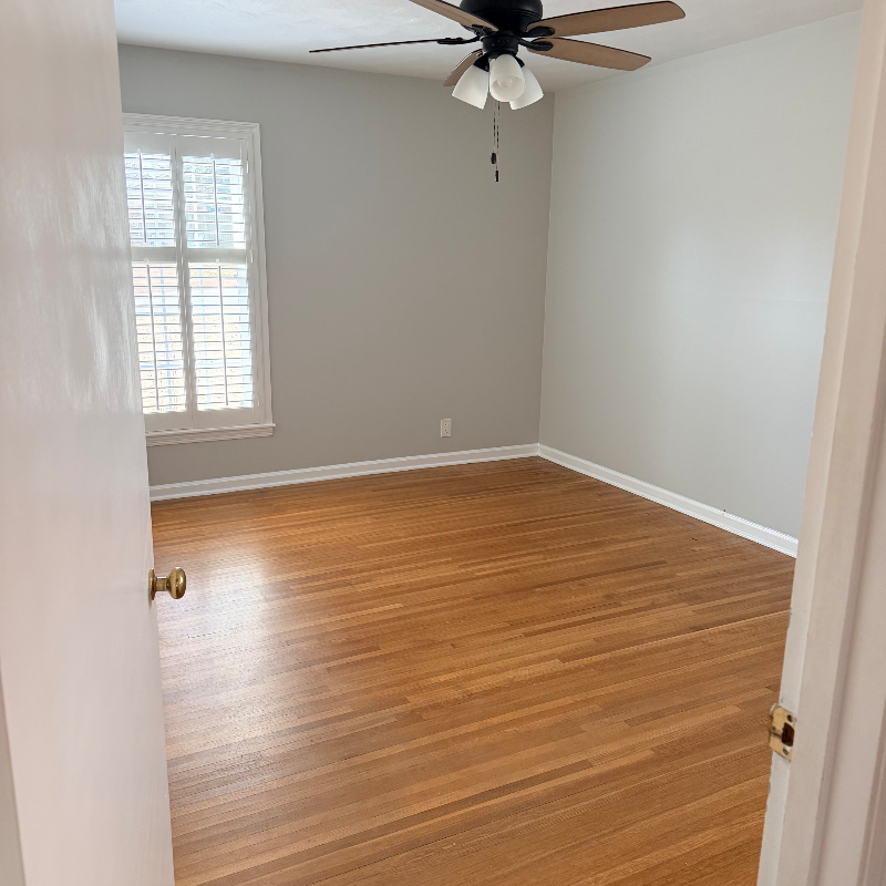 1410 Wheaton St - Photo 2 of 15