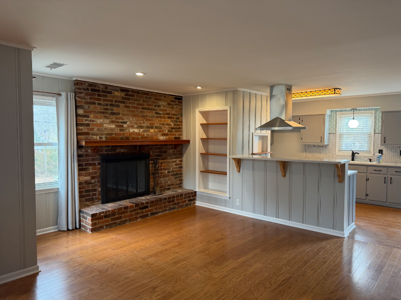 1410 Wheaton St - Photo 5 of 15