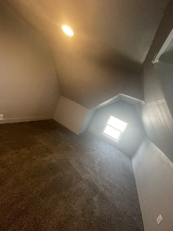 406 W Morrison St #B - Photo 3 of 8