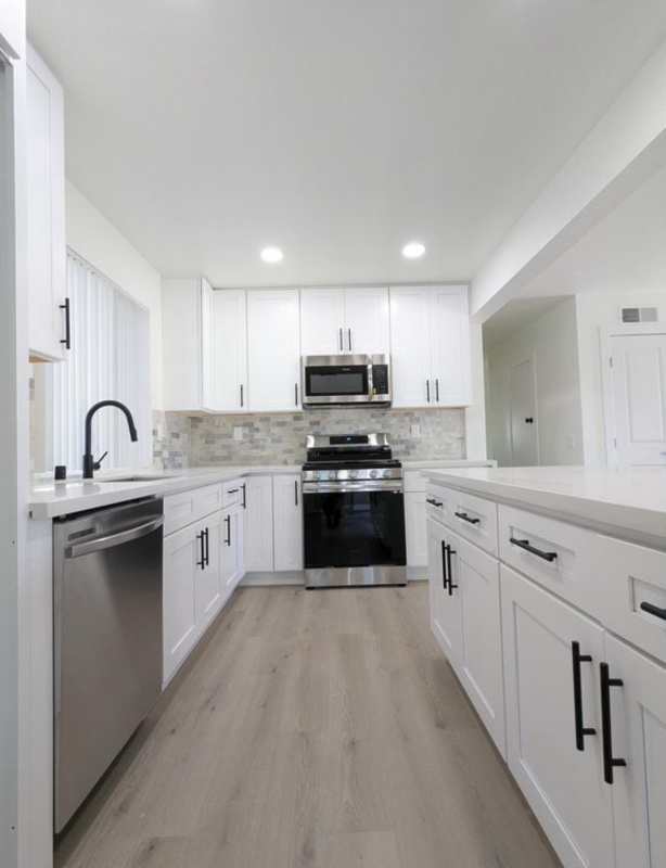 16752 Bardon Ln #A - Photo 3 of 15