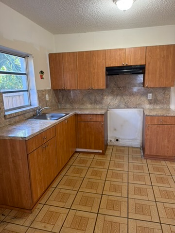 1716 Swst #2 - Photo 2 of 8