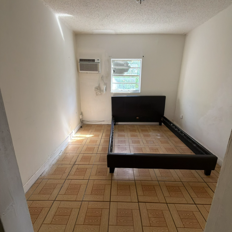 1716 Swst #2 - Photo 7 of 8