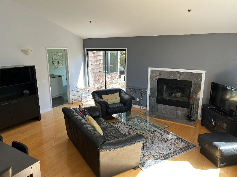 1411 Queens Rd - Photo 5 of 16