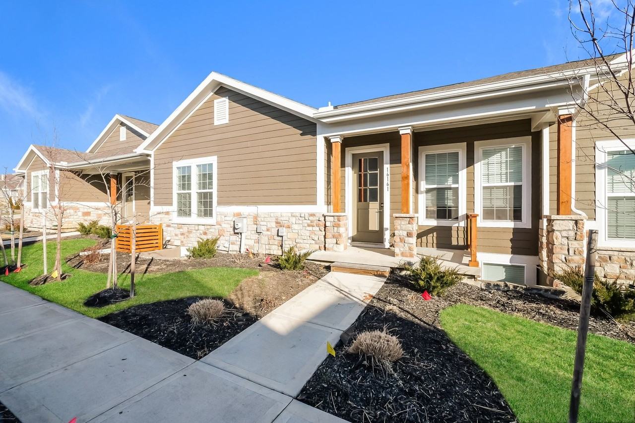 16173 Fontana St - Photo 2 of 17