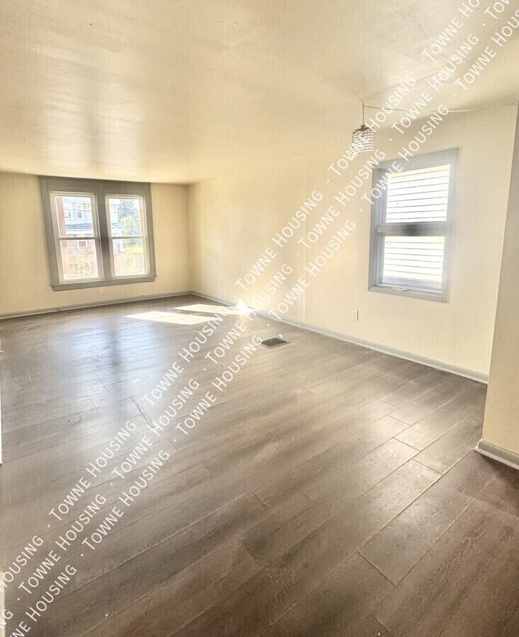 24 Como Ave #1 - Photo 3 of 16