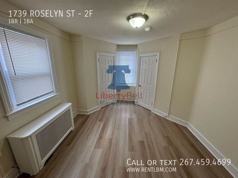 1739 Roselyn St #2F - Photo 5 of 10