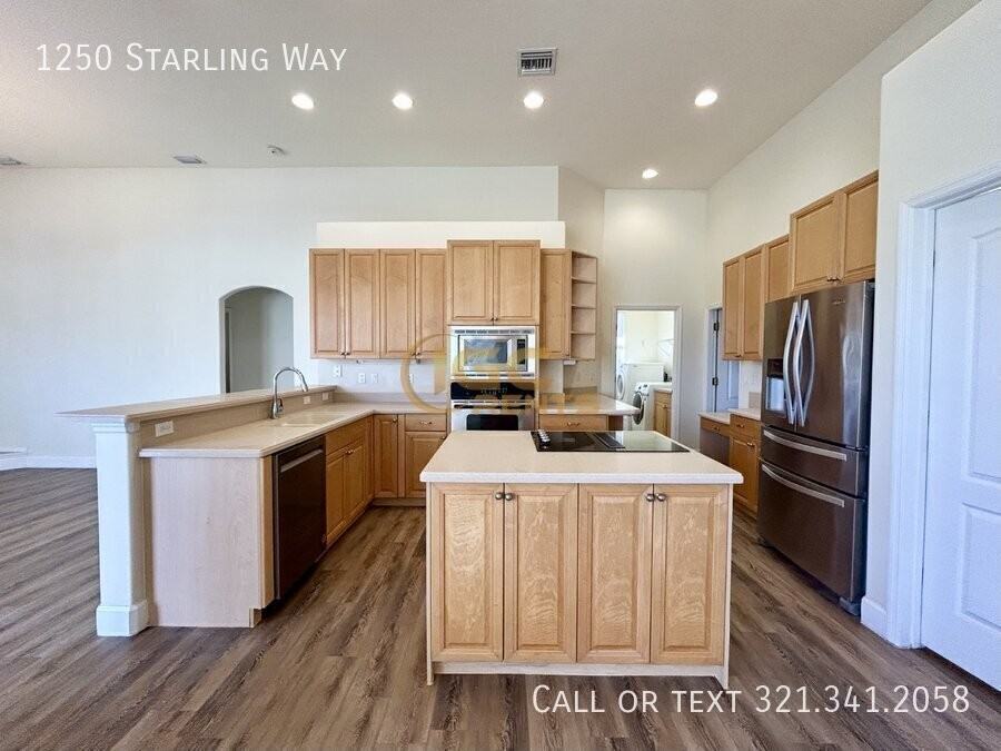 1250 Starling Way - Photo 7 of 38