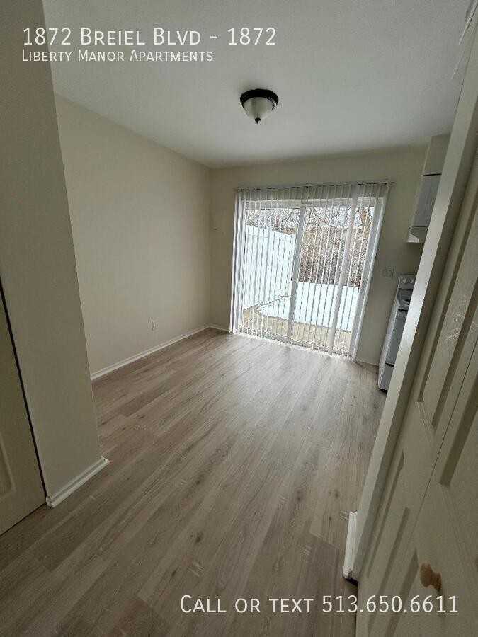 1872 S Breiel Blvd #1872 - Photo 7 of 12