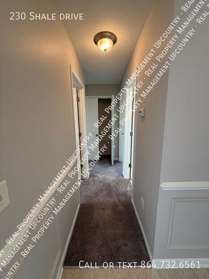 230 Shale Dr - Photo 3 of 16