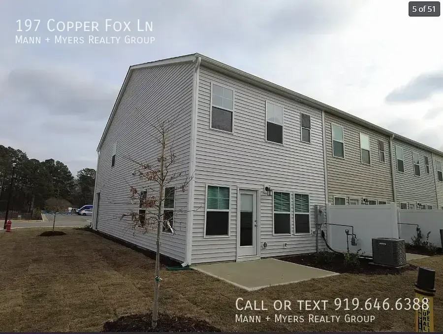 197 S Copper Fox Ln - Photo 4 of 49