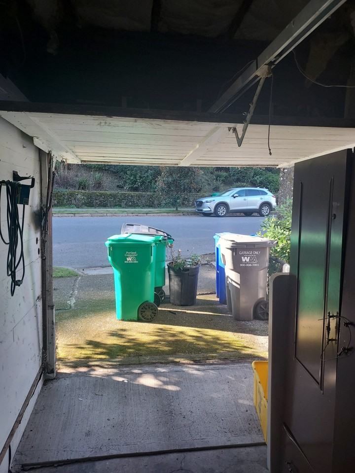 3453 Nw Thurman St #NA - Photo 2 of 32