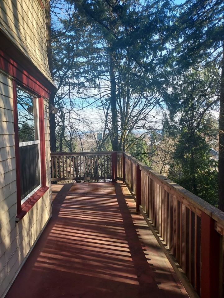 3453 Nw Thurman St #NA - Photo 7 of 32