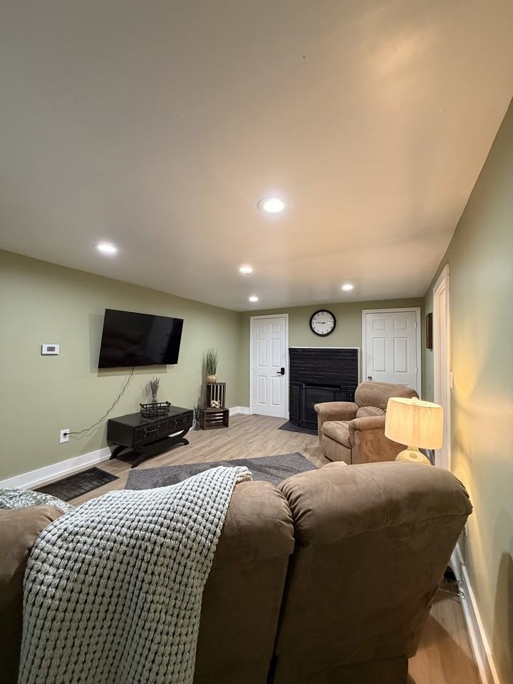 305 W Main St #NA - Photo 3 of 11