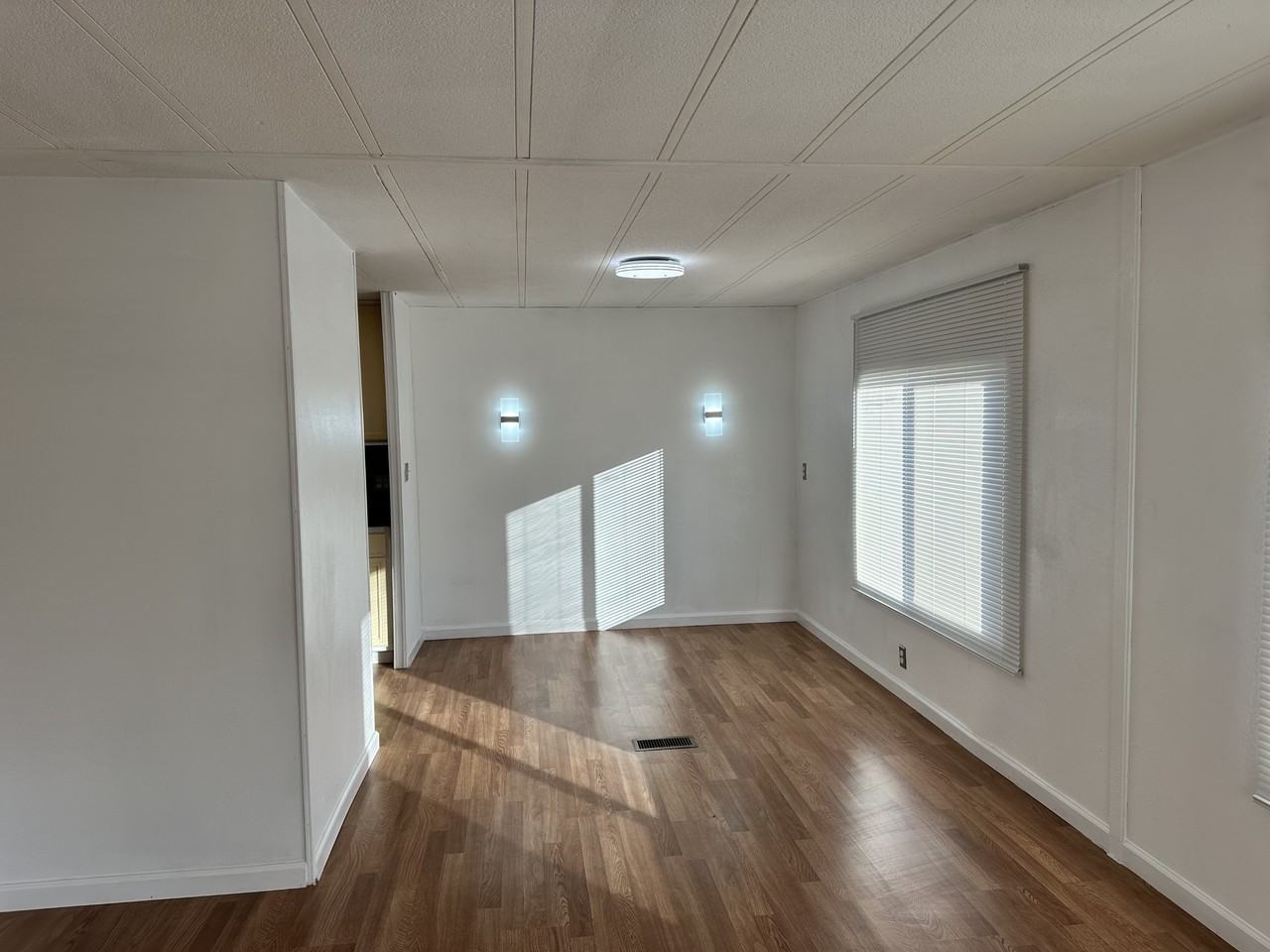 44826 Orpington Ave #NA - Photo 2 of 33