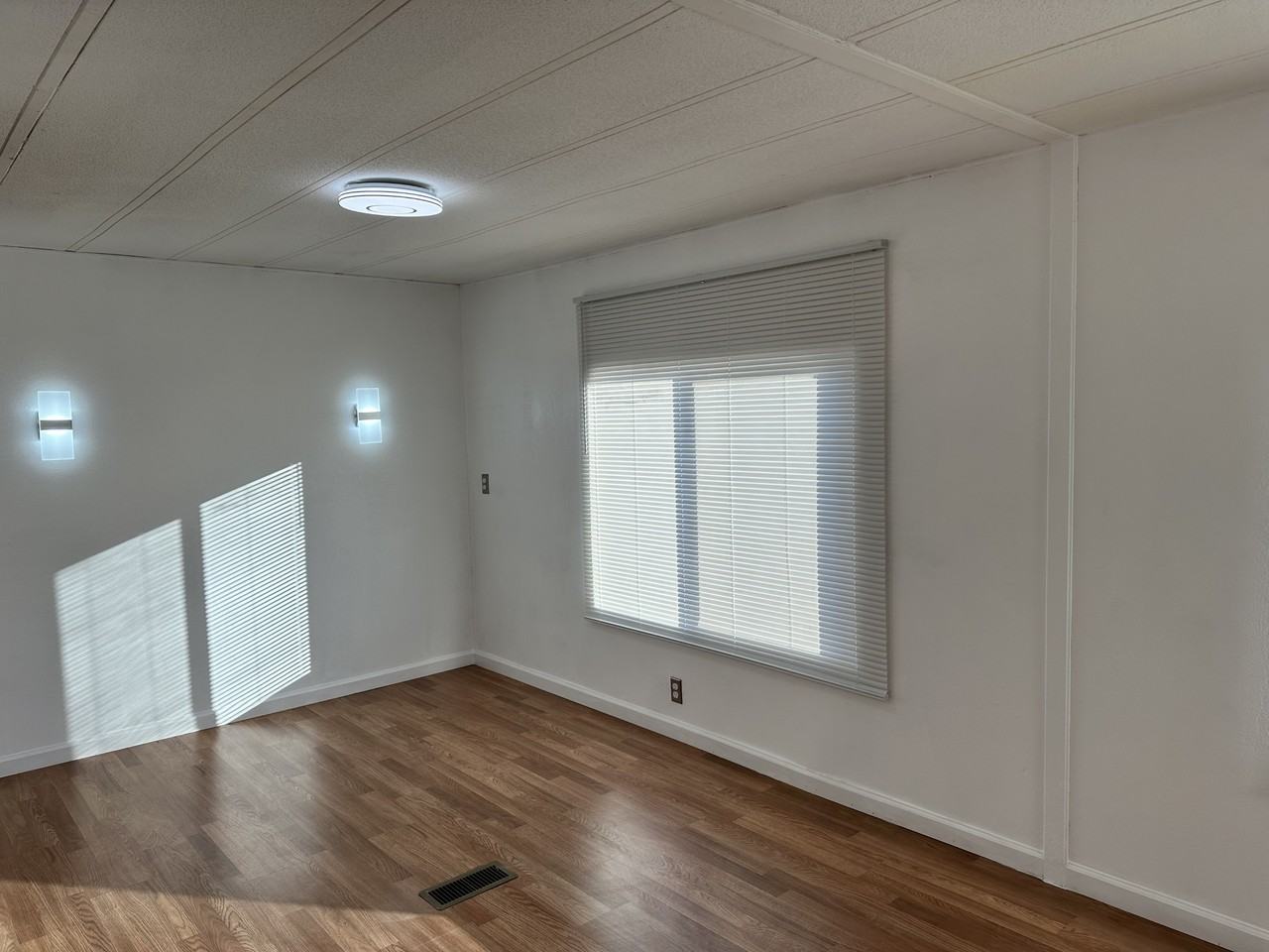 44826 Orpington Ave #NA - Photo 4 of 33