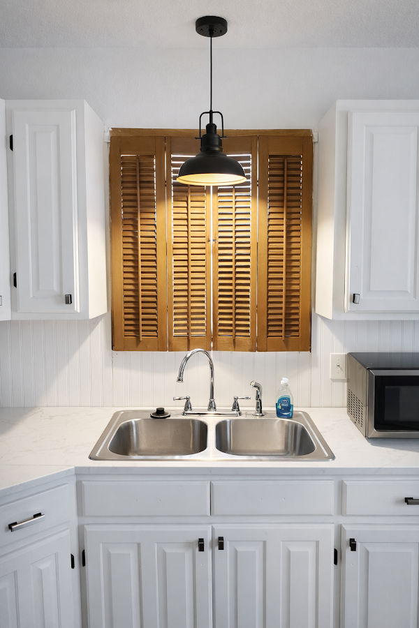 528 W Kellis St #NA - Photo 3 of 9