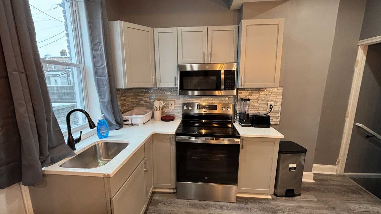 3611 Belair Road - Photo 6 of 17