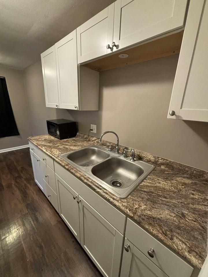 117 Van Horne Street, Unit 117 - Photo 2 of 10