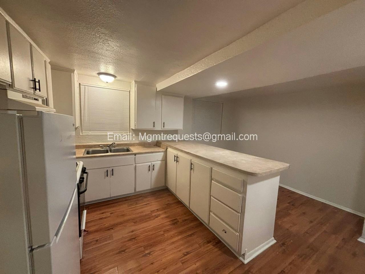 2826 10th Street, Unit 2834A - Photo 2 of 9
