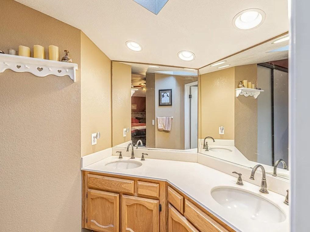 4048 Belleshire Way - Photo 6 of 14