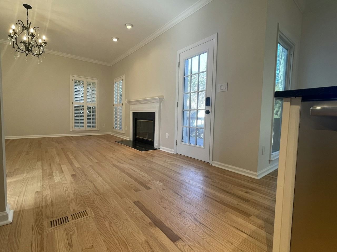 2428 Havershire Dr - Photo 7 of 43