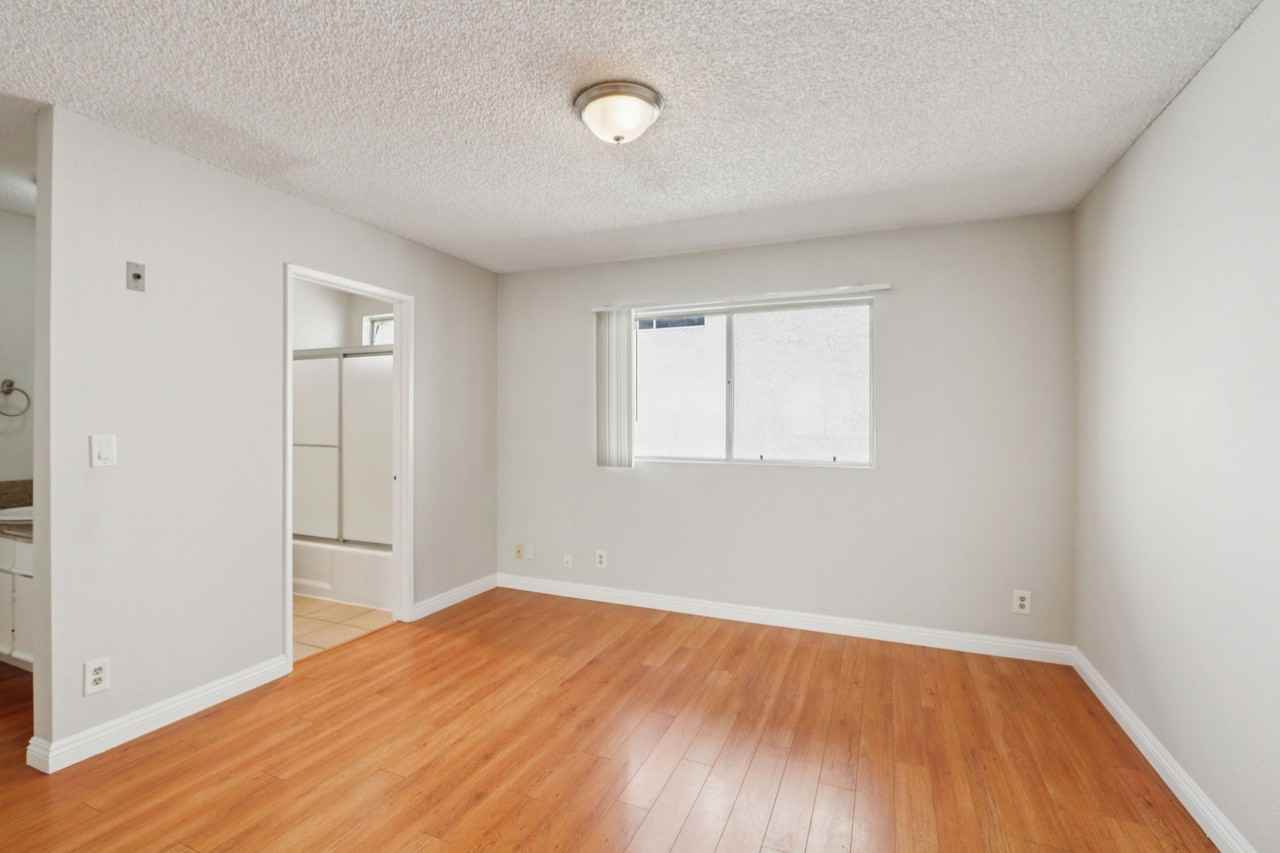 626 E Verdugo Ave #T - Photo 7 of 15