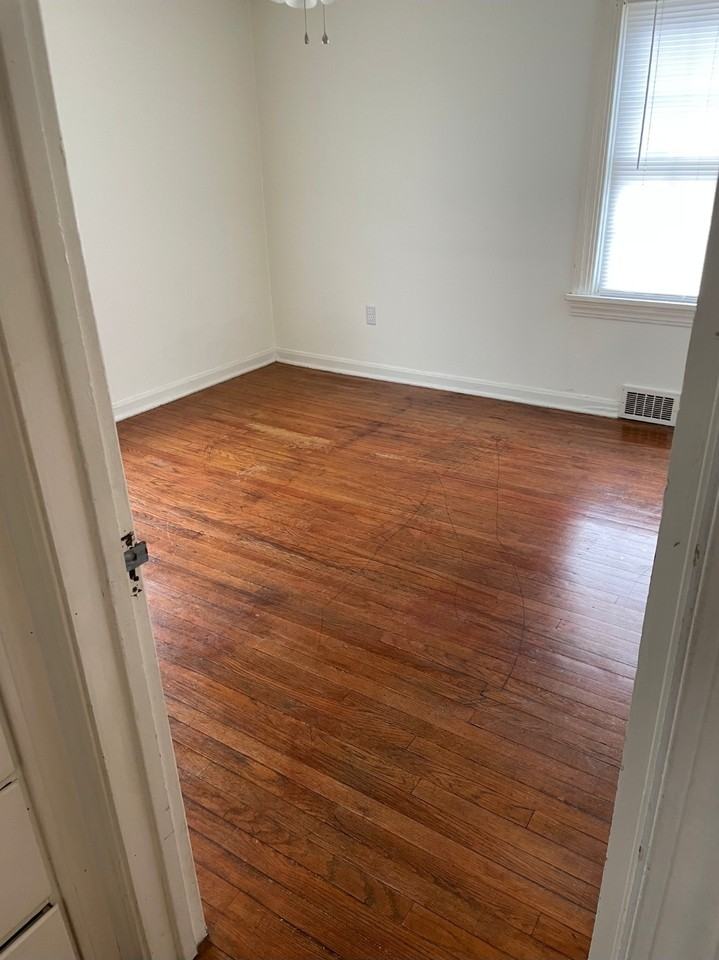 2025 Grafton Rd #4 - Photo 7 of 10