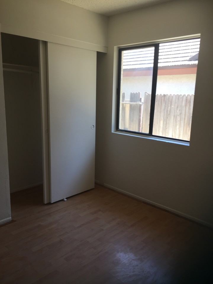 126 Oakdale Ln #NA - Photo 6 of 13