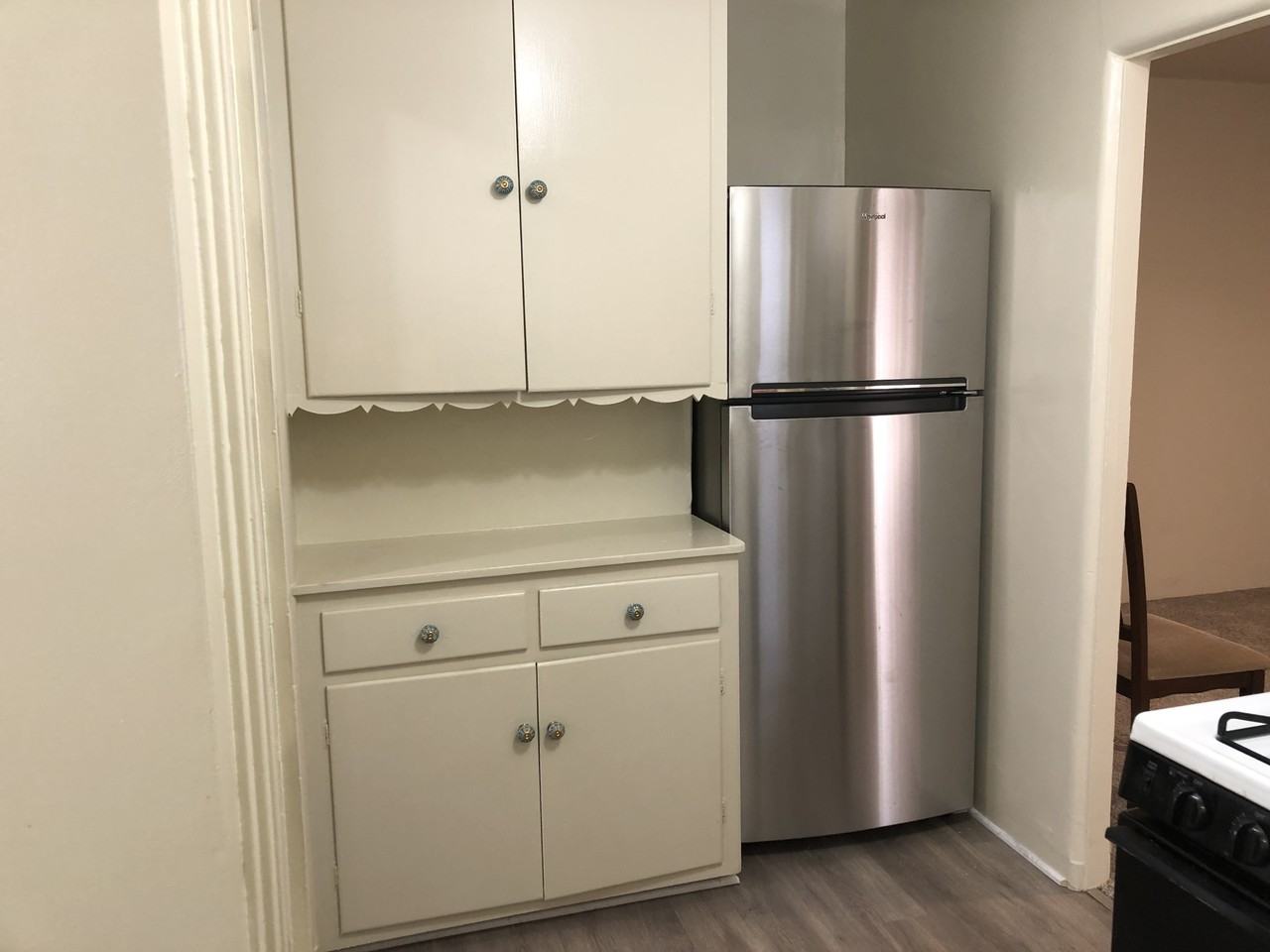 339 N Louise St #1-2 - Photo 7 of 10