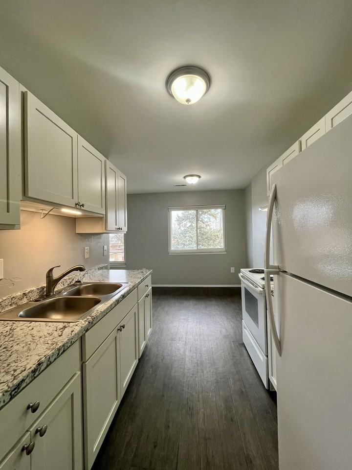 4245 Quarry Road - Photo 2 of 10