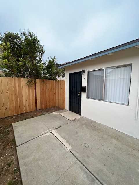 209 Surfrider Way - Photo 6 of 10