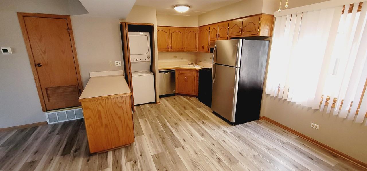 9517 Minnick - Photo 2 of 14