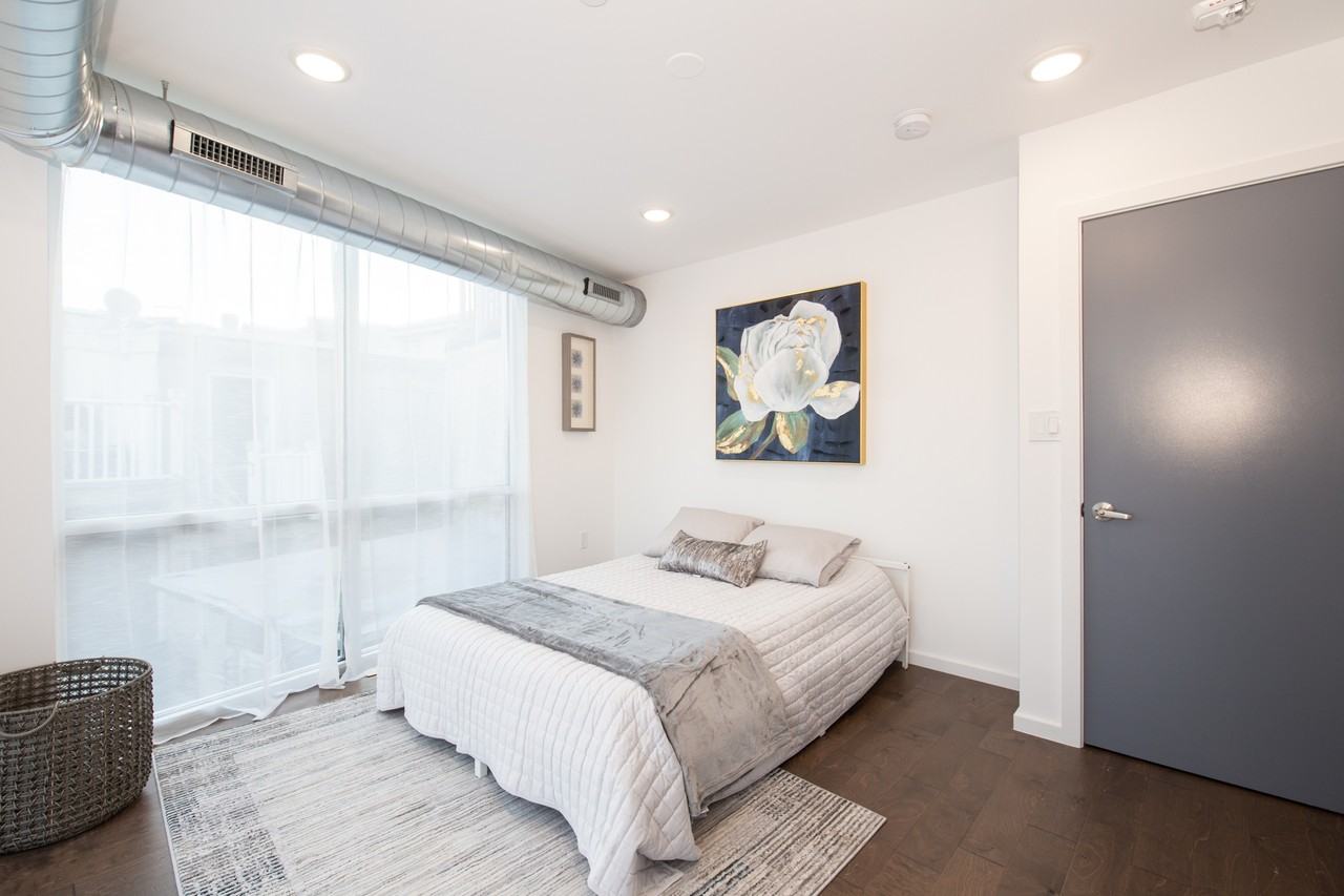 2059 Germantown Avenue - Photo 5 of 10