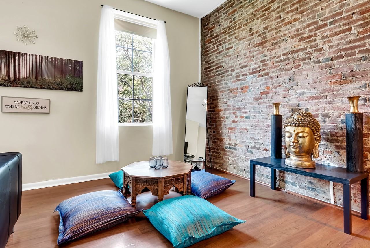 434 Lombard St - Photo 3 of 14