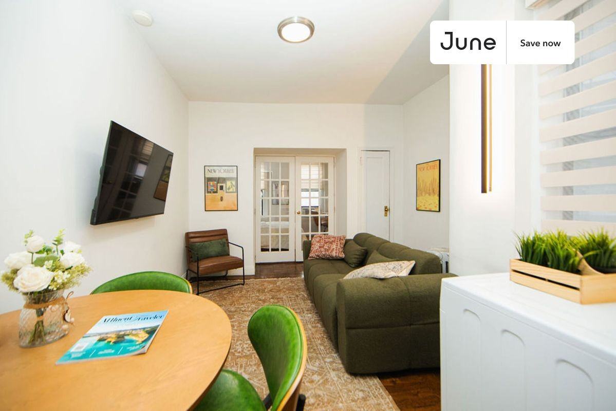 715 E 5th St #5C