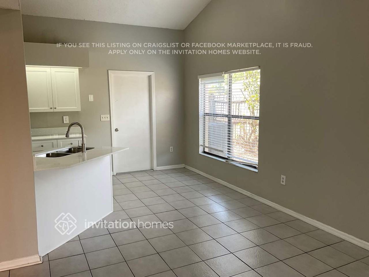 521 Carlsbad Dr - Photo 5 of 17