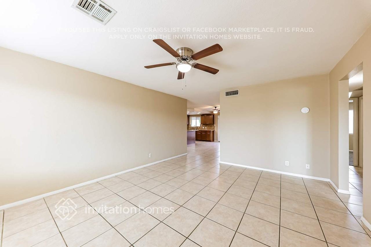 3722 W Barbara Ave - Photo 3 of 17