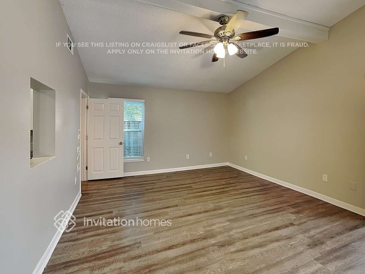 11678 104th St - Photo 4 of 18