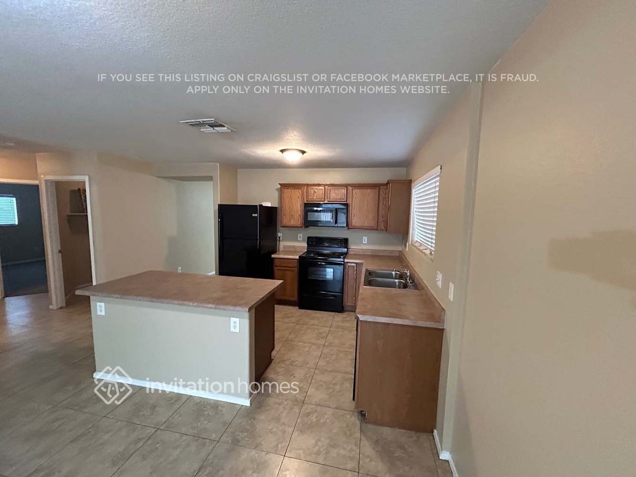 5033 S 24th Ave - Photo 4 of 14