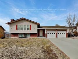 featured image of 6840 Millbrook Cir