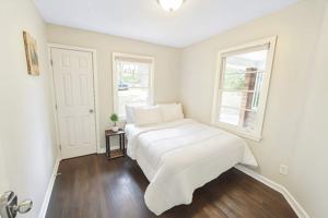 featured image of Rena Cir Sw