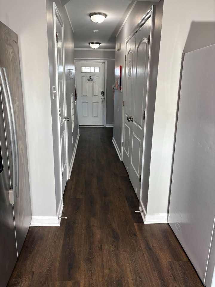 E 16th St - Photo 6 of 27