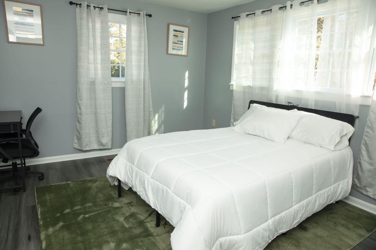 Burks St - Photo 7 of 16