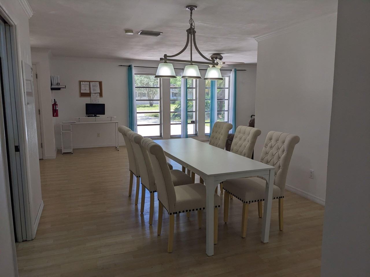 Rolling Hills Ct - Photo 6 of 33